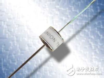 優恩半導體UN2E8系列陶瓷氣體放電管產品型號匯總及其在液體分離及純凈設備制造中的應用